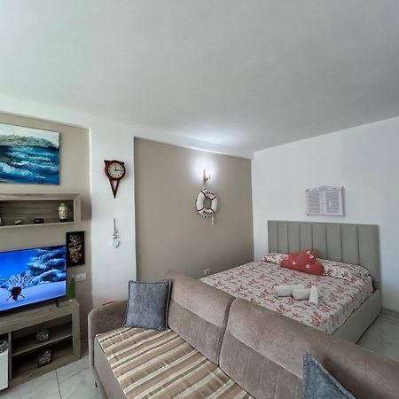 Beach Studio Durres Seaview Eksteriør bilde